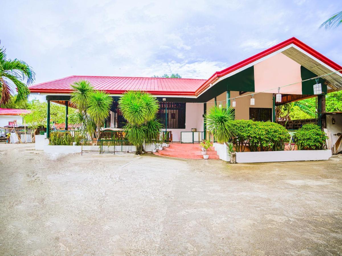 Oyo 875 Madhavi Beach Resort Balibago Exterior foto